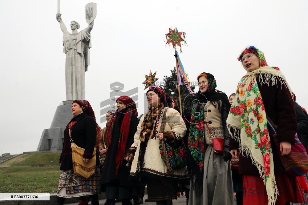 Carollers in Kyiv
