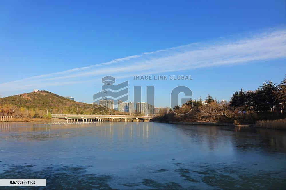 Strange Band Cloud in Qingdao