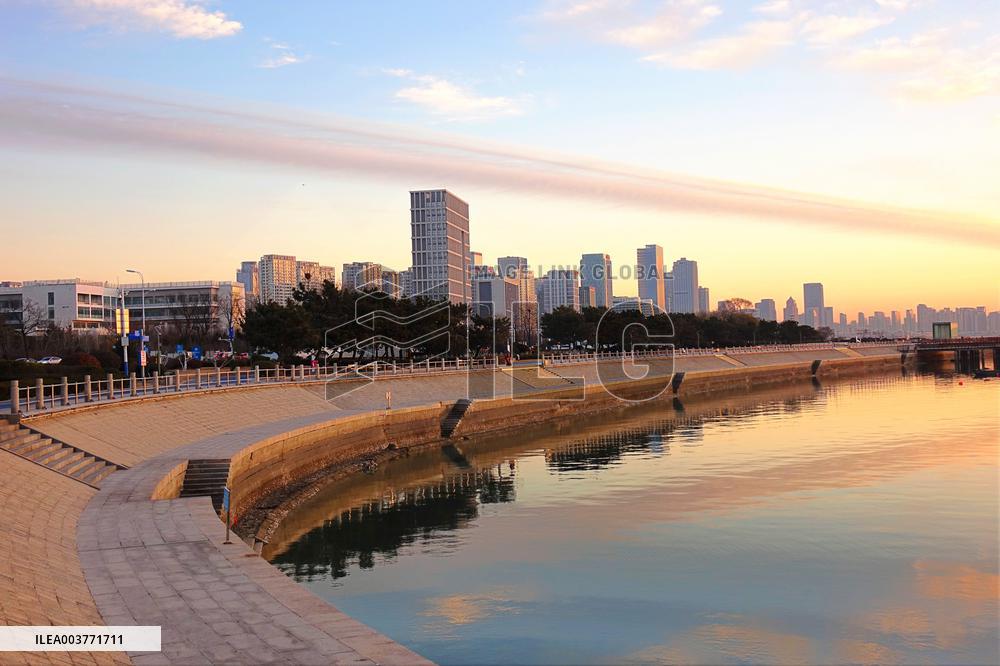 Strange Band Cloud in Qingdao