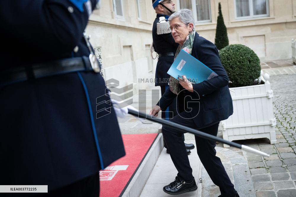 Meeting At The Interministerial Crise Centre - Paris