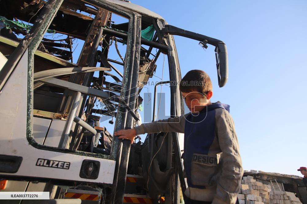 Israeli Army Attacked A Bus Sheltering Displaced Palestinians In Khan Yunis