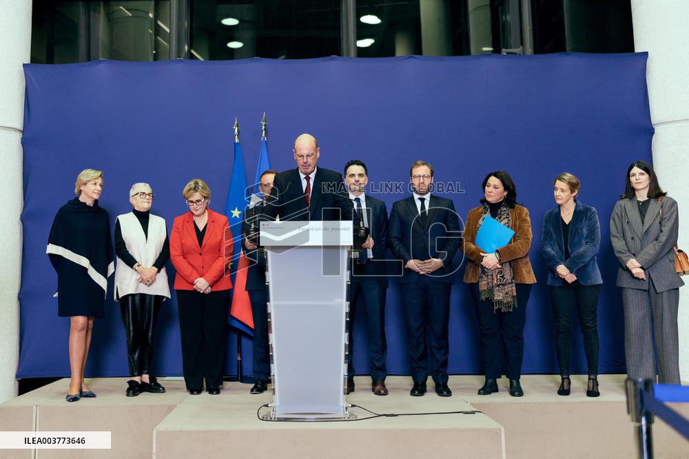Handover Ceremony At Ministry Of The Economy And Finance - Paris AJ