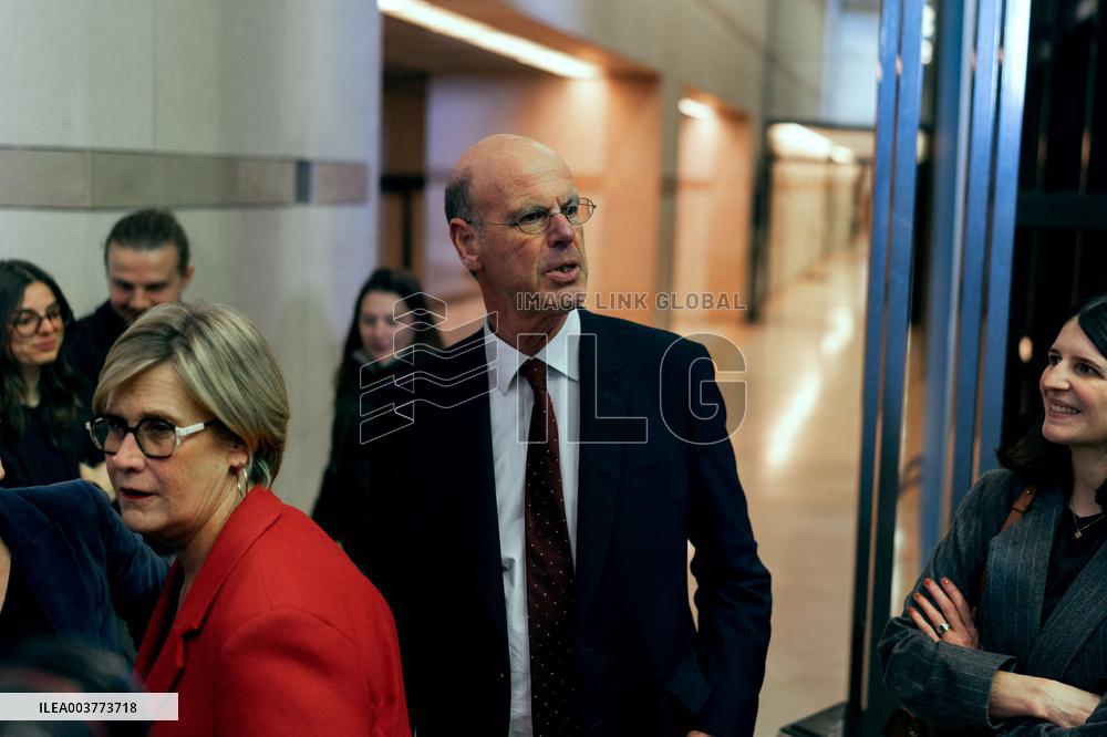 Handover Ceremony At Ministry Of The Economy And Finance - Paris AJ