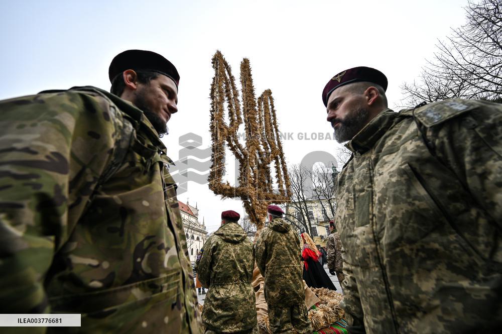 Ukraines coat of arms made of didukhs installed in Lviv