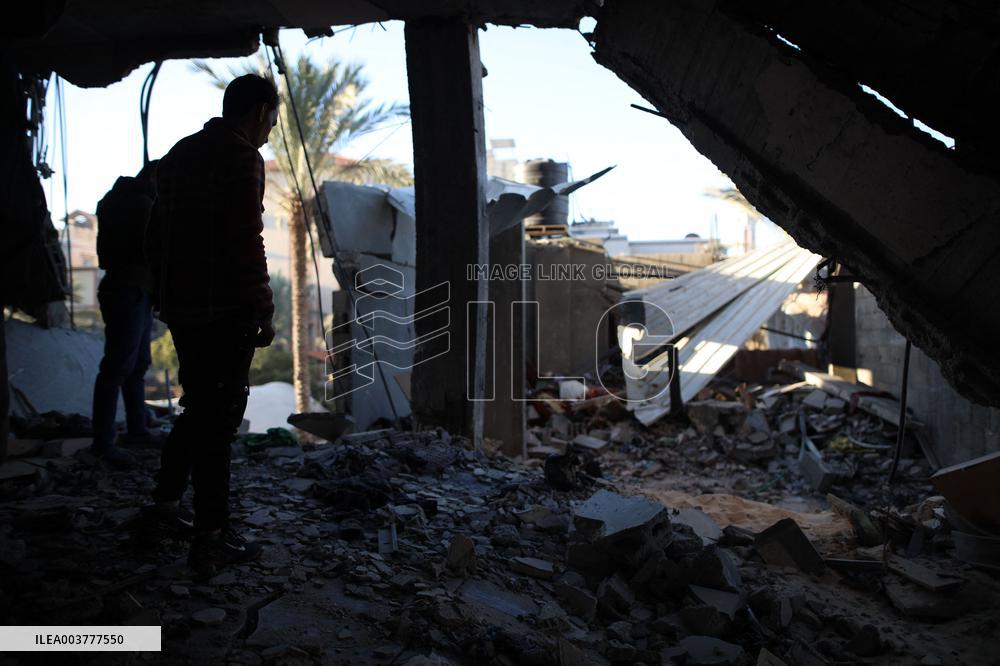 Hamas And Israel Blame Each Other For Ceasefire Delay - Gaza