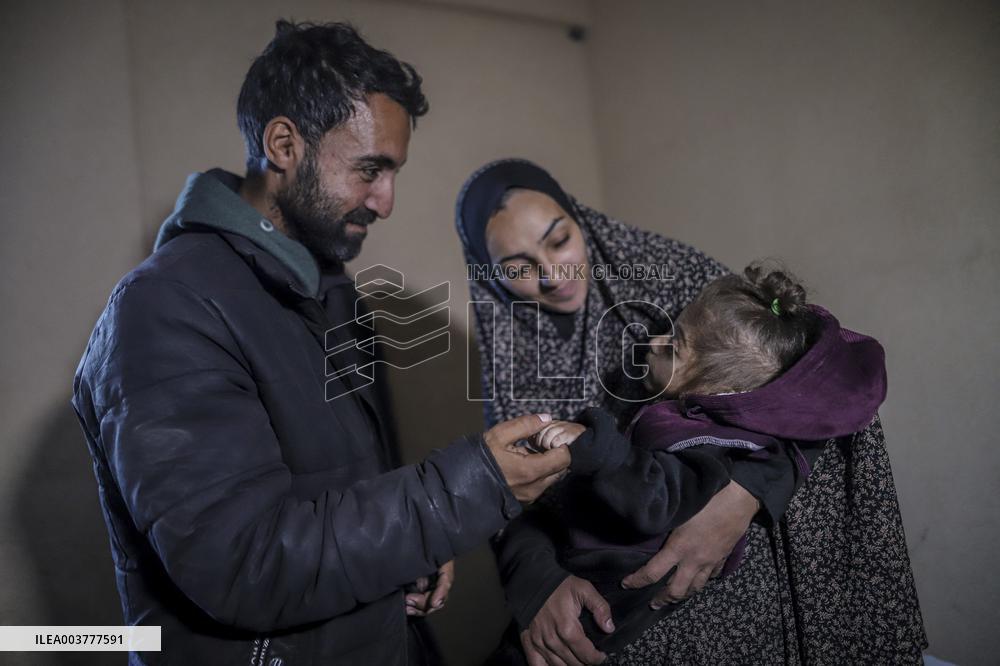 Displaced Families Face Harsh Winter - Gaza