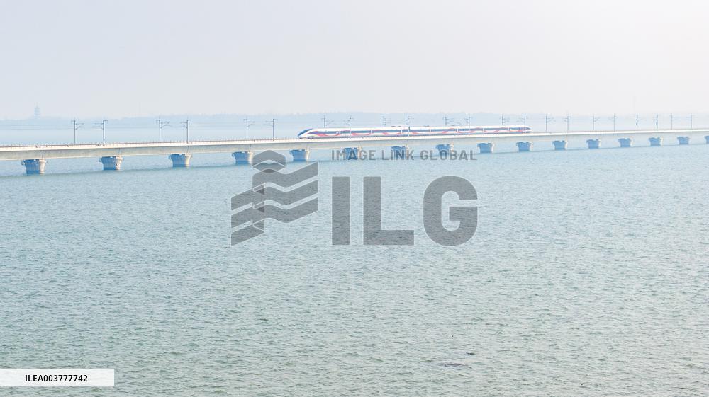 Shanghai-Suzhou-Huzhou High-speed Railway Put into operation