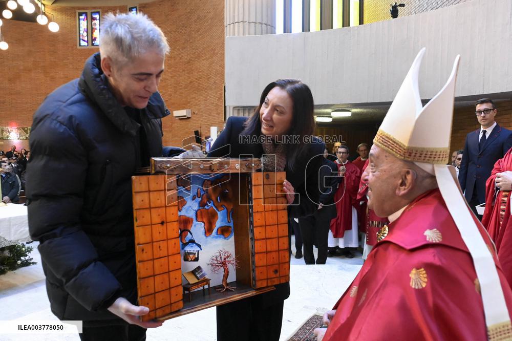 Pope Francis Celebrates Mass For Prisoners - Rome