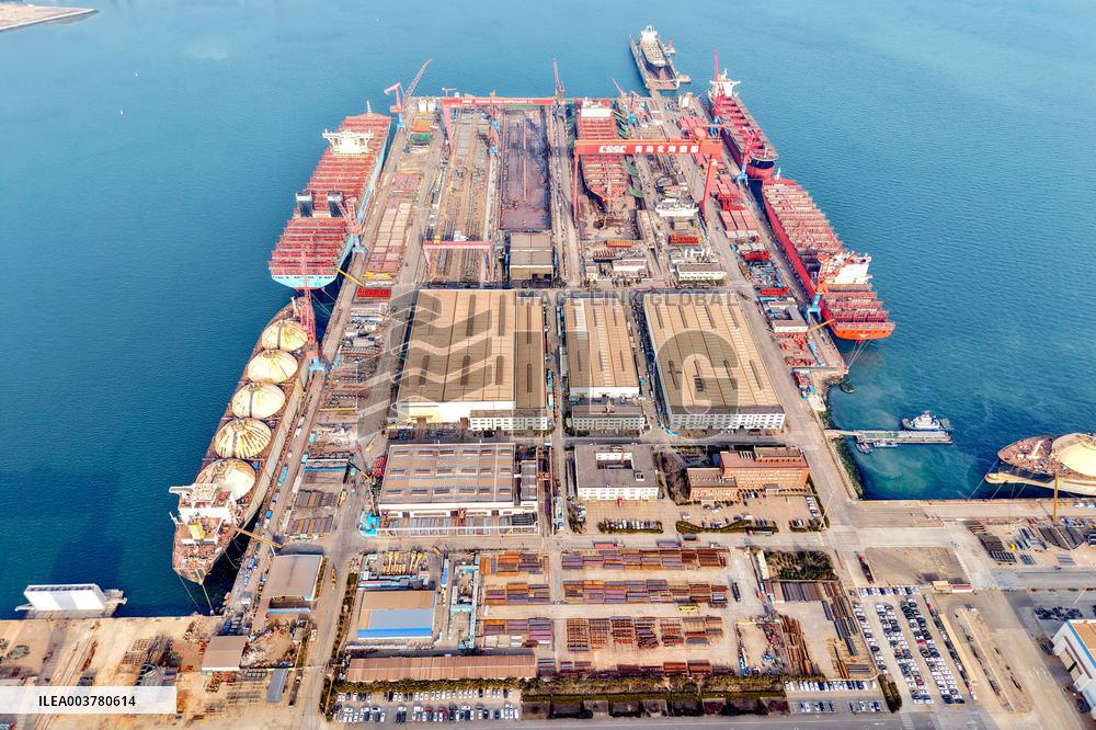 Giant Ship Construction in Qingdao