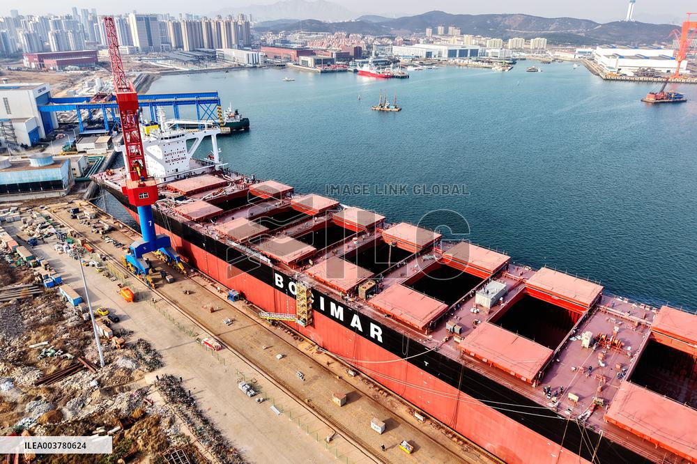Giant Ship Construction in Qingdao