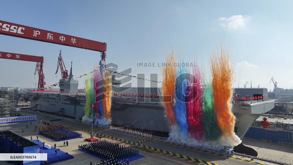 China Launches New-Generation Amphibious Assault Ship - Shanghai