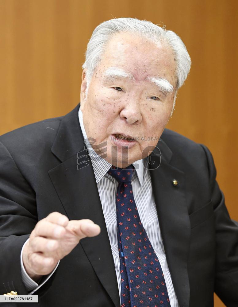 Suzuki Motor's former leader Osamu Suzuki dies at 94