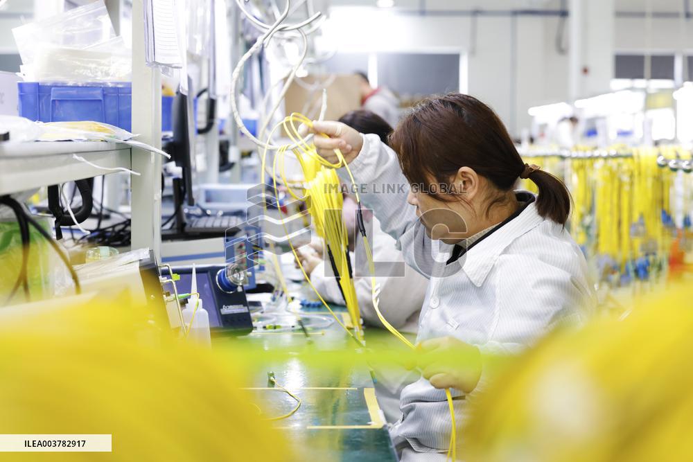 China Photoelectric Cables Manufacturing Industry