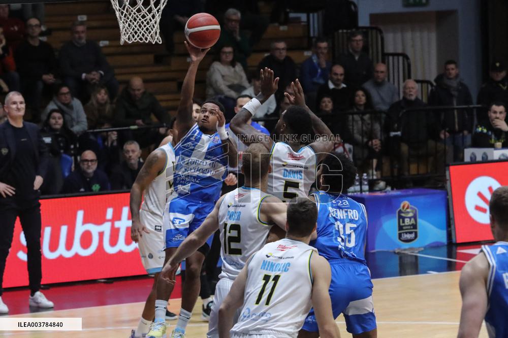 BASKET - Serie A - Vanoli Basket Cremona vs Banco di Sardegna Sassari