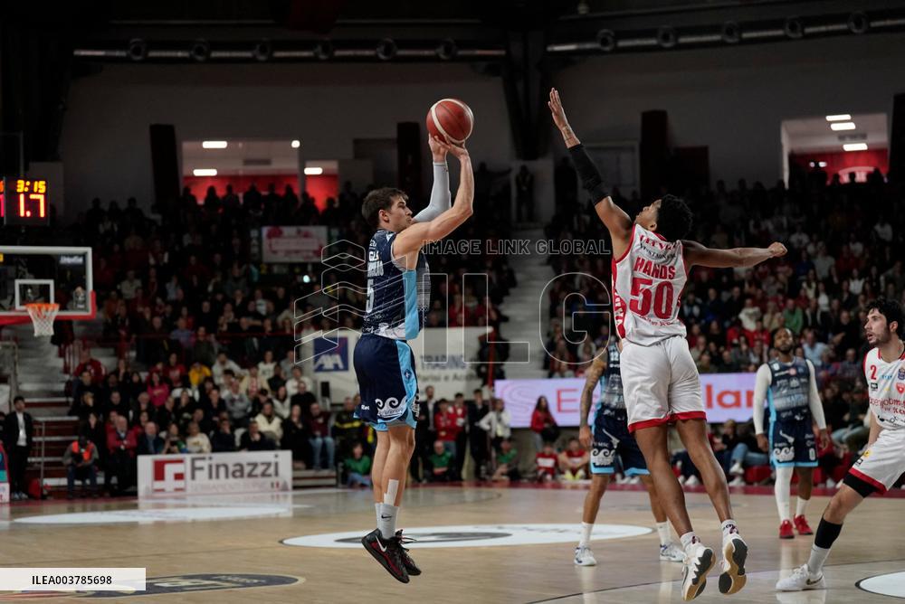 BASKET - Serie A - Openjobmetis Varese vs Napolibasket