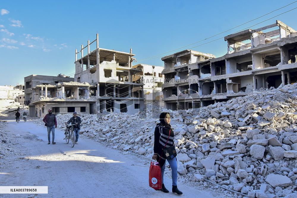 Palestinian Refugees Return To Al-Yarmouk Camp - Damascus