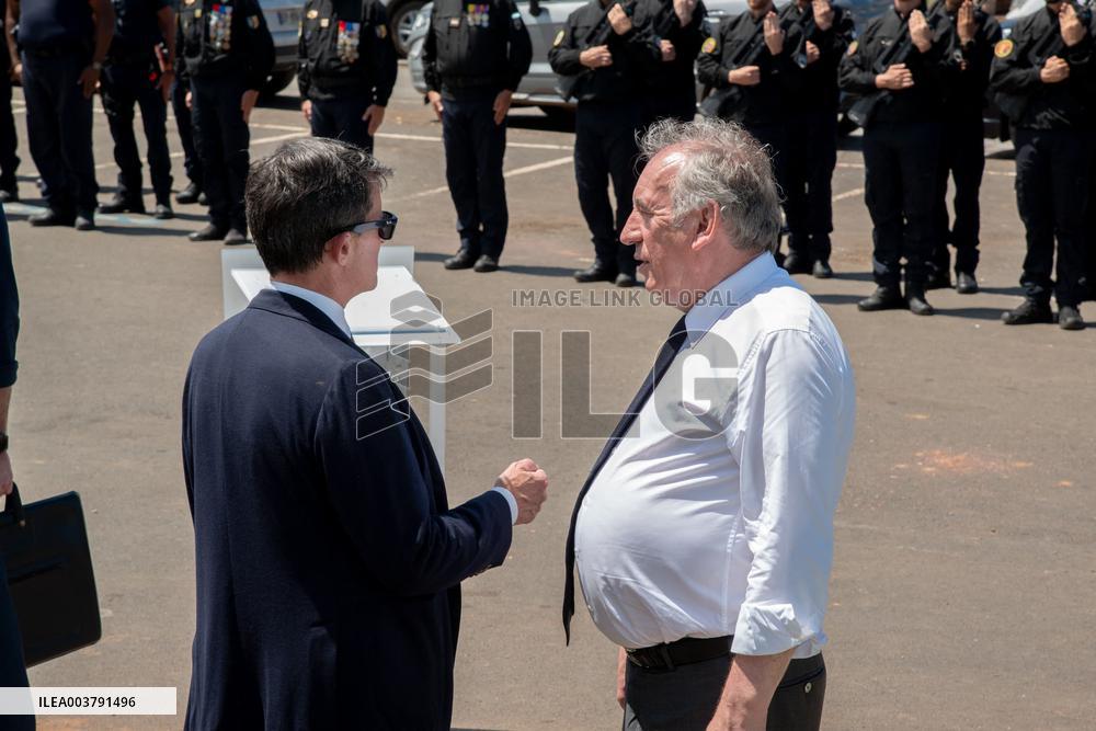 PM Bayrou Pays Tribute To Captain Florian Monnier - Mayotte