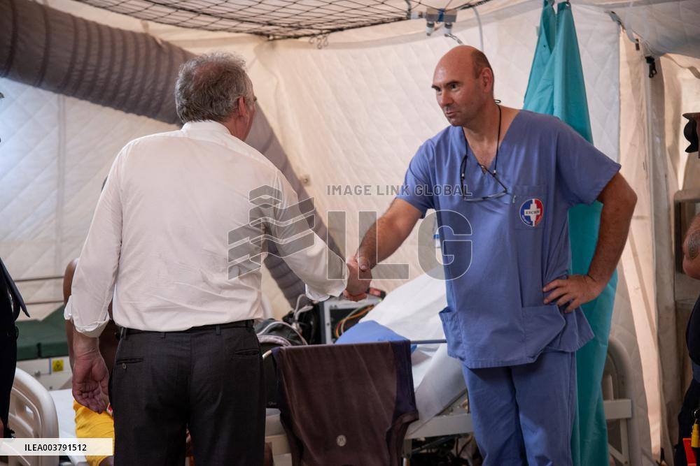 PM Bayrou Visits ESCRIM Hospital - Mayotte
