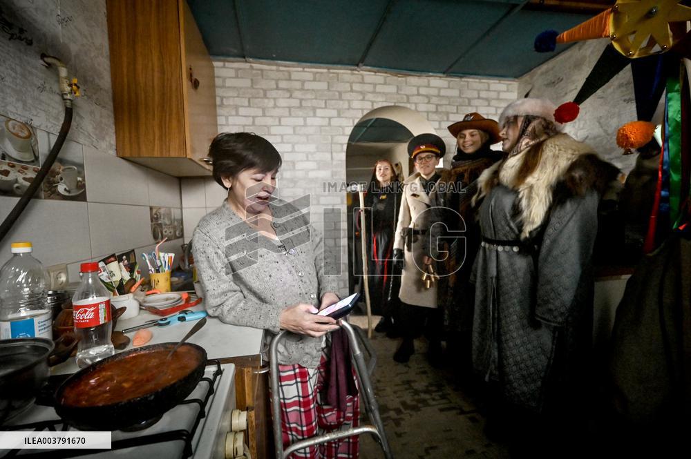 Garden of Nativity Scenes cultural project performs in frontline villages of Zaporizhzhia region