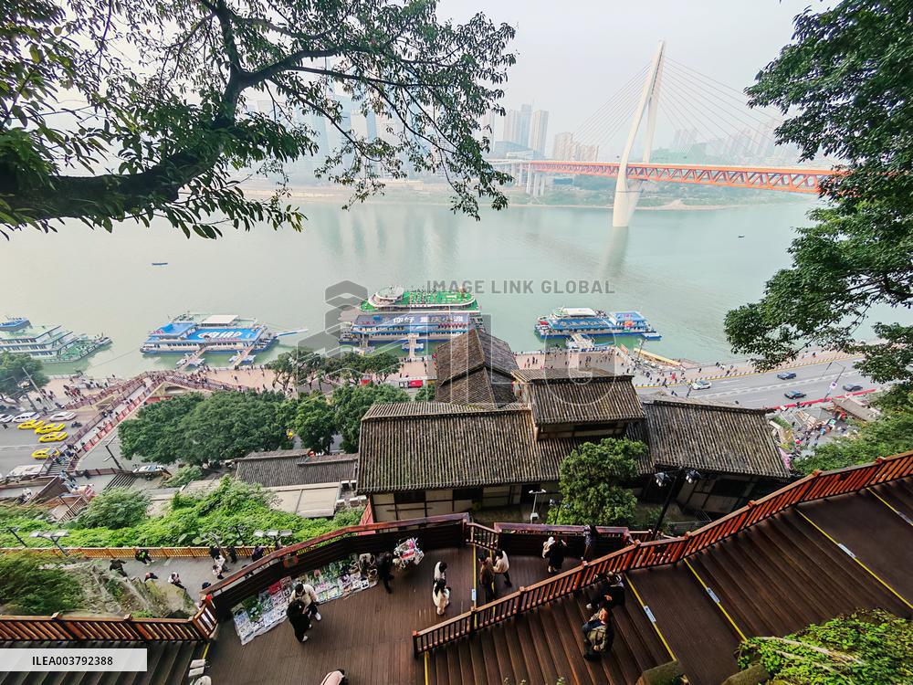 Cliff Walk in Chongqing