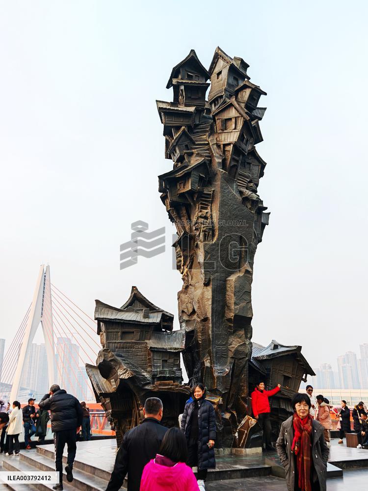 Hongya Cave in Chongqing