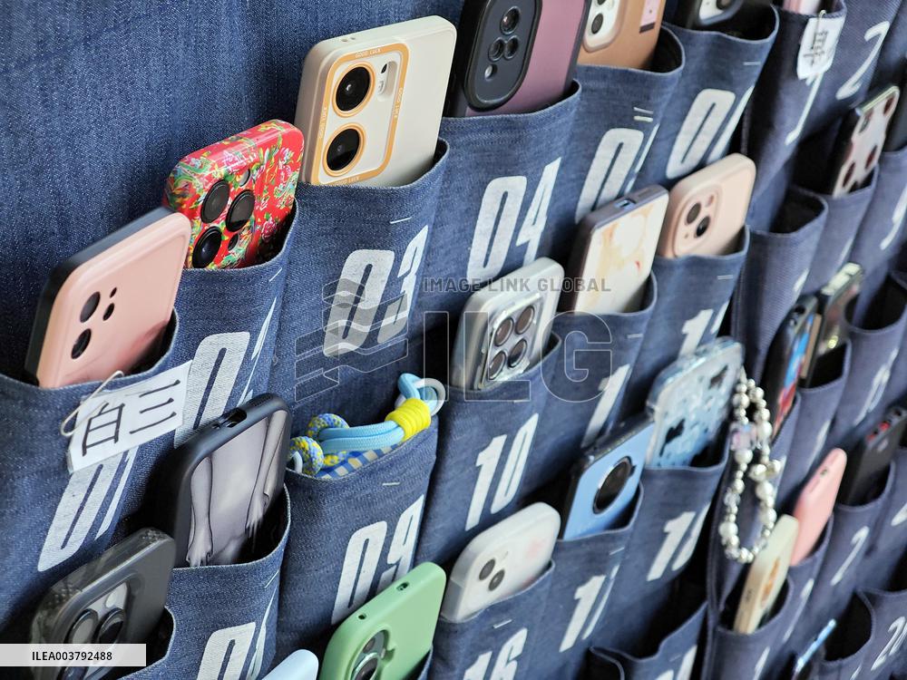 China Smartphone Market in 2025