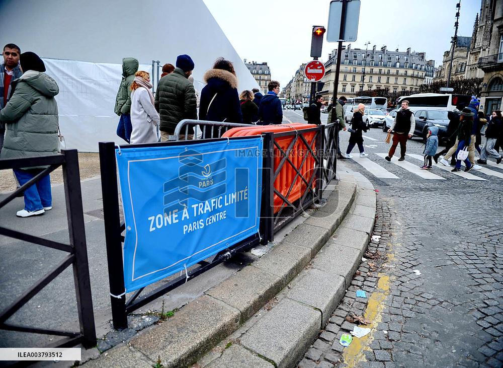 Illustration Limited Traffic Zone - Paris