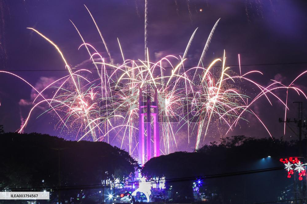 New Year's 2025 Celebrations - Philippines
