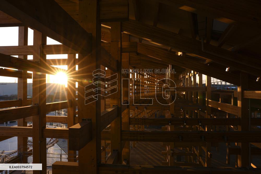 Year's 1st sunrise seen from 2025 World Expo site