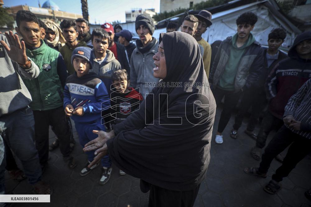 Israeli airstrikes kill at least 43 across Gaza