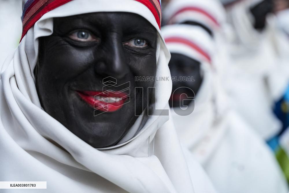 Three Kings Parade - Seville