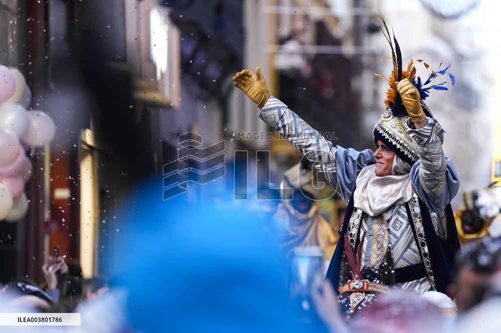 Three Kings Parade - Seville