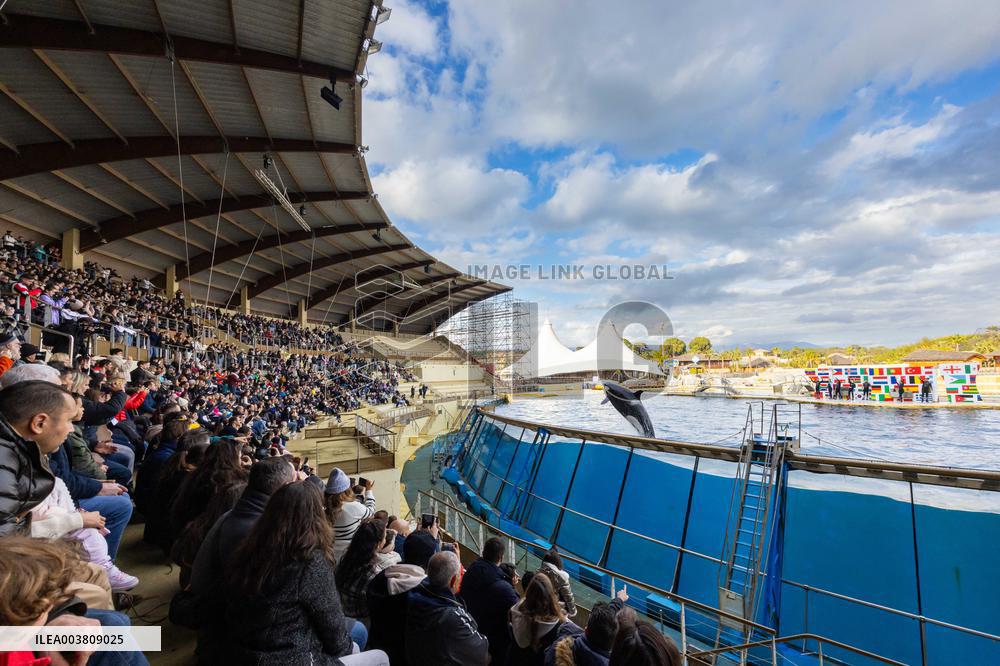Last Day Before The Final Closure Of Marineland - Antibes