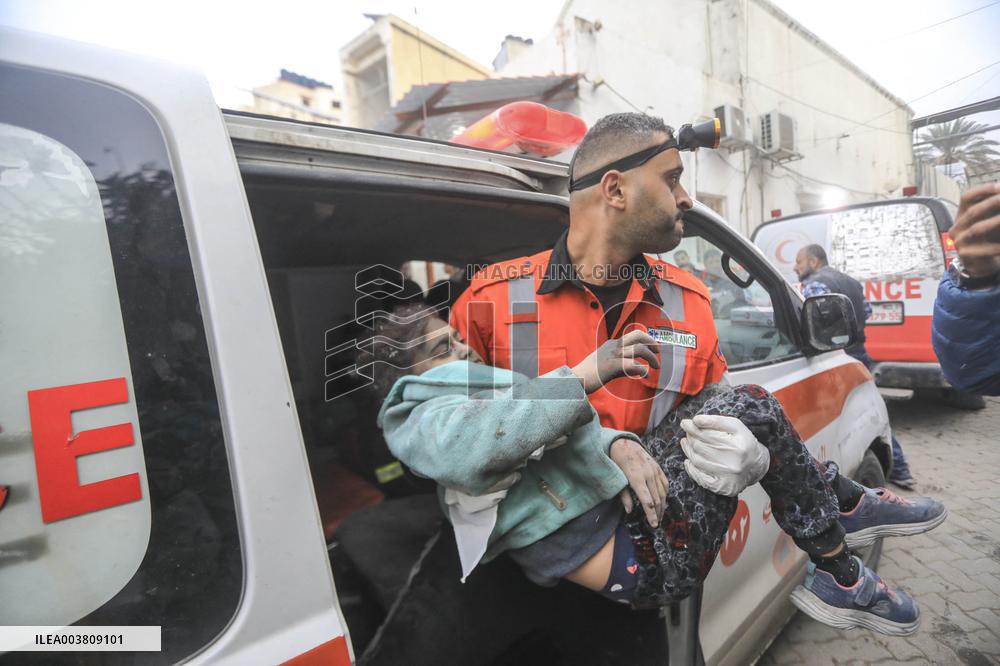 Israeli Attacks on Gaza Continue