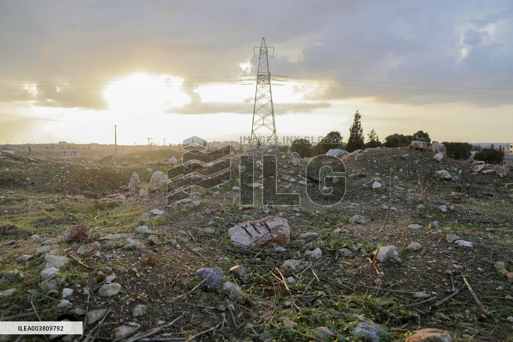Mass Grave Found in Syria’s Aleppo Province - Syria