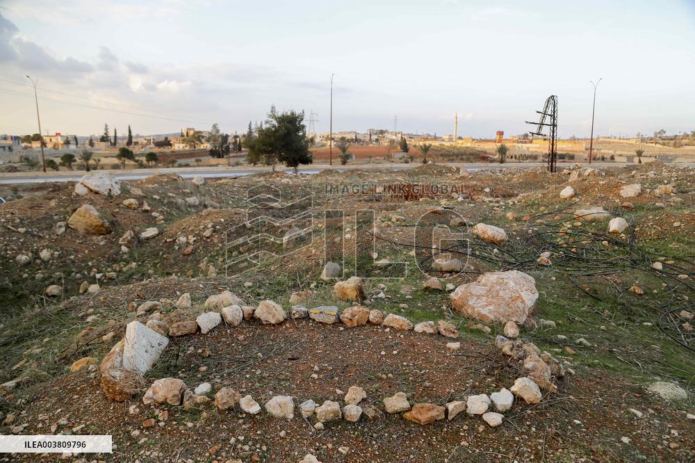 Mass Grave Found in Syria’s Aleppo Province - Syria