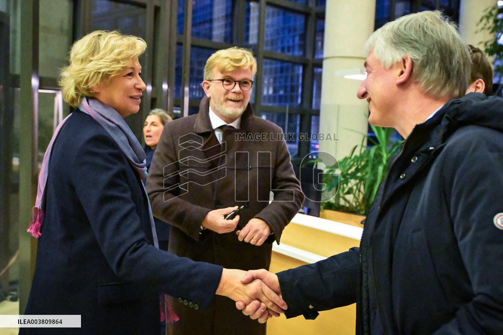 Meetings between political parties and parliamentary groups on the preparation of the 2025 Budget in Paris FA