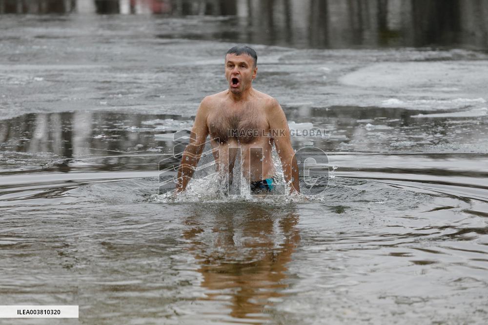 Epiphany celebration in Kyivs Hidropark