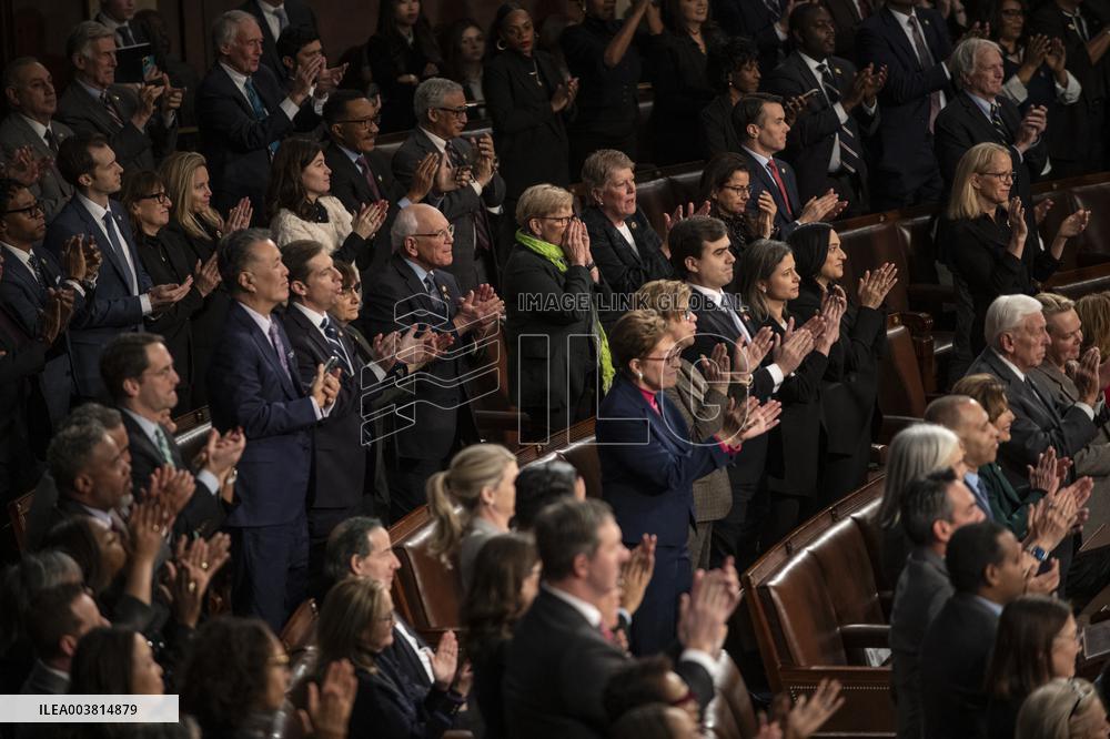 Ongress Counts The 2024 Electoral Votes Certifying Trump's Election As President