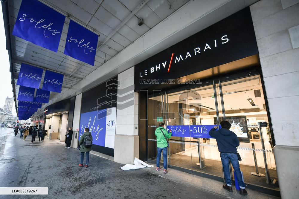Winter Sales at the BHV Marais in Paris FA