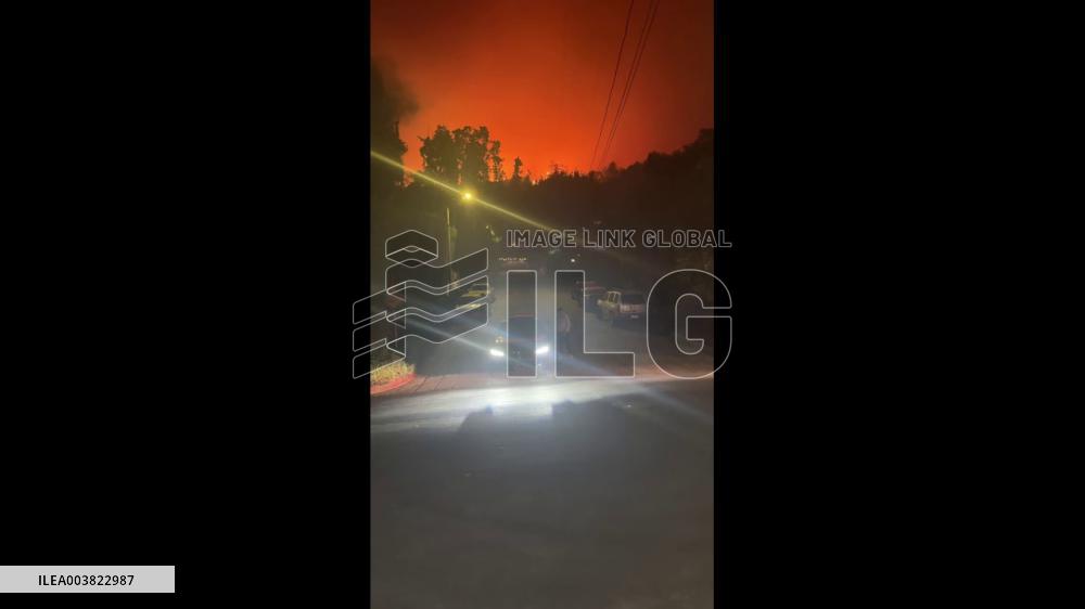 US: Sunset Fire Ignites In Hollywood Hills, Triggering Mandatory Evacuation Orders 2