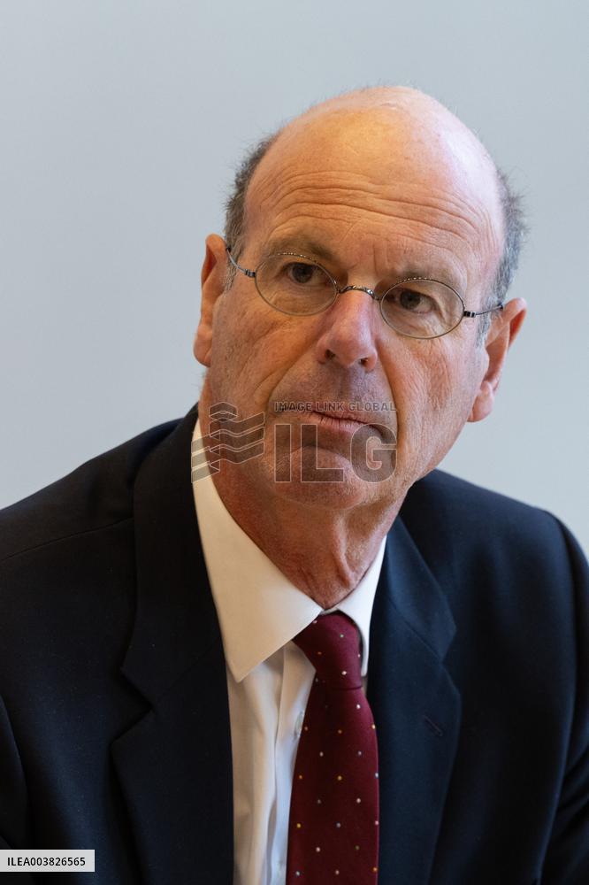 Eric Lombard meets with Rassemblement National representatives - Paris