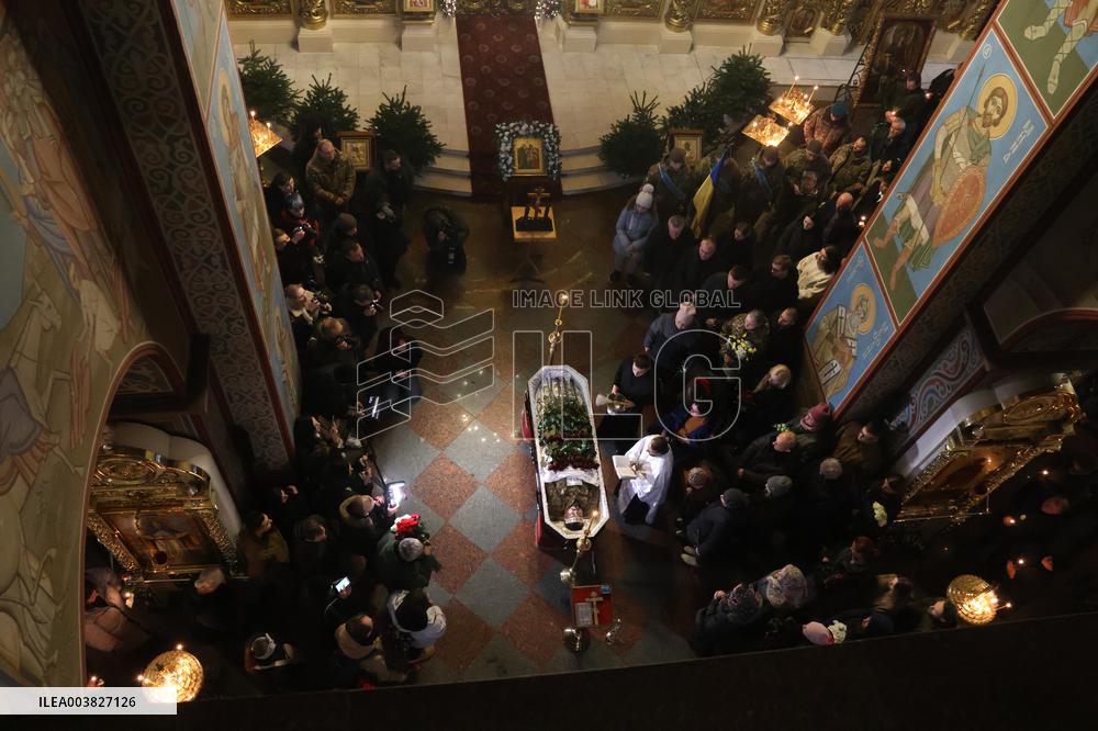 Kyiv pays last respects to marine officer Andrii Kuzmenko