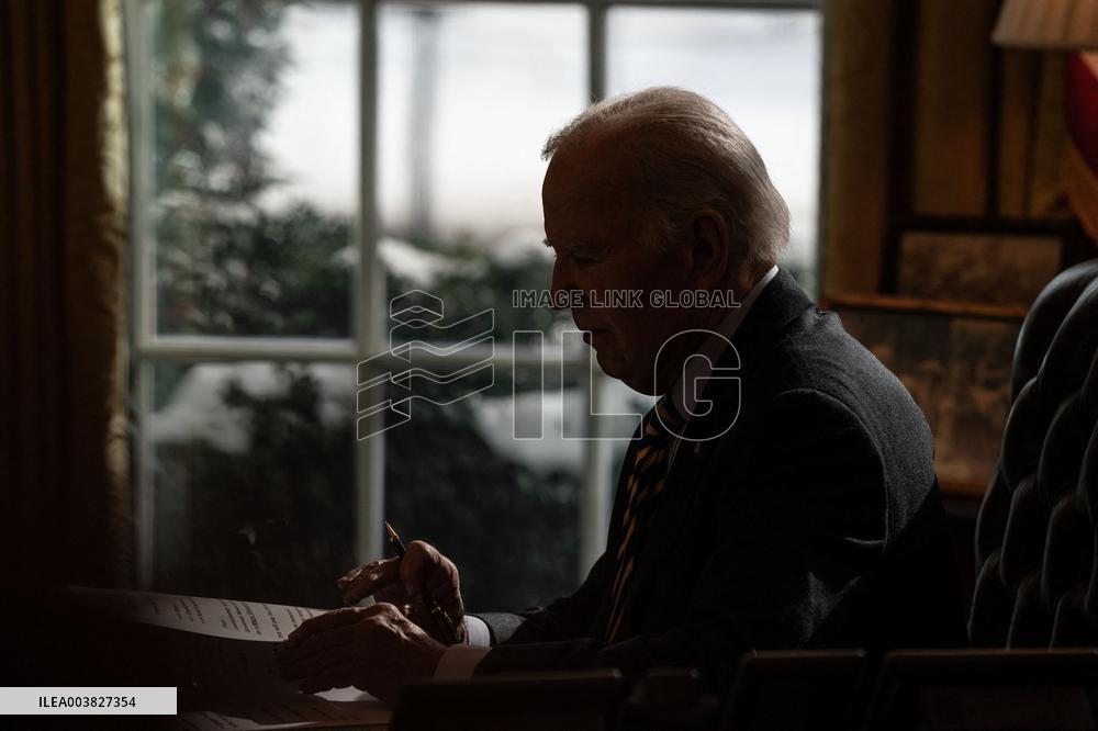 Biden Wildfire Response