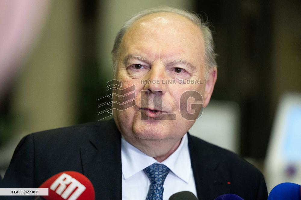 Herve Marseille meets with the Minister of Economy - Paris