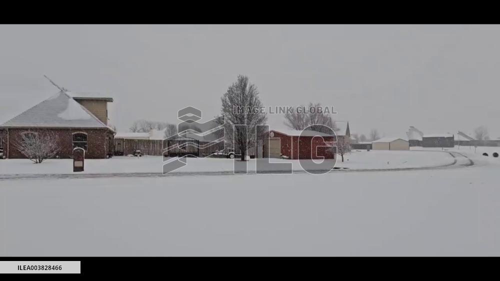 US: Winter Storm Hits Southern States Prompting School Closures, Flight Disruptions 3