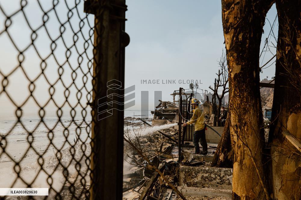 California Wildfires Devastate Malibu