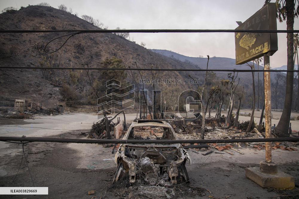 California Wildfires Devastate Malibu