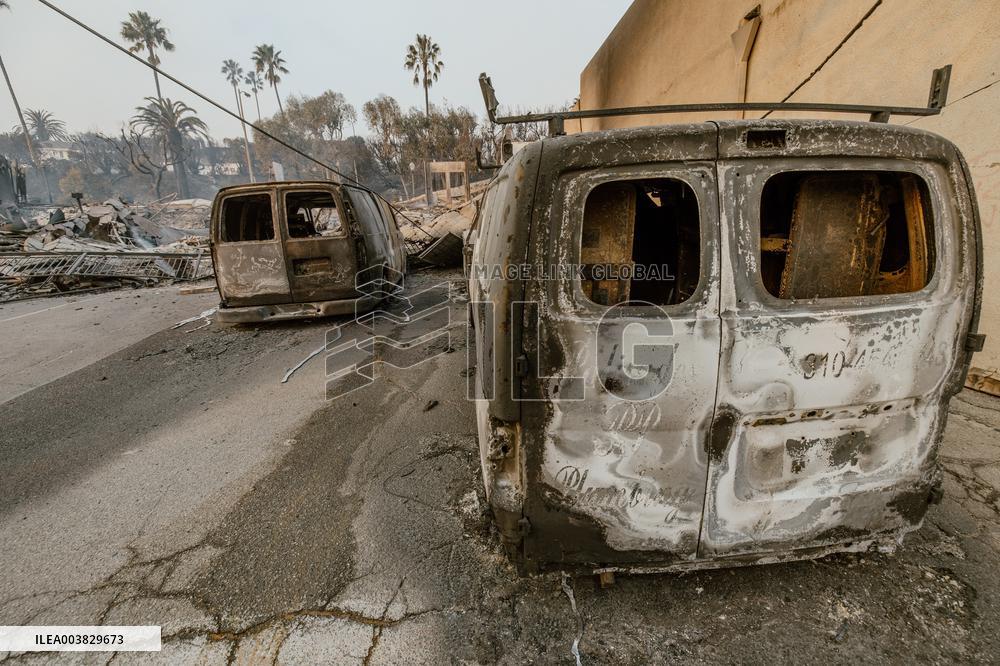 California Wildfires Devastate Malibu