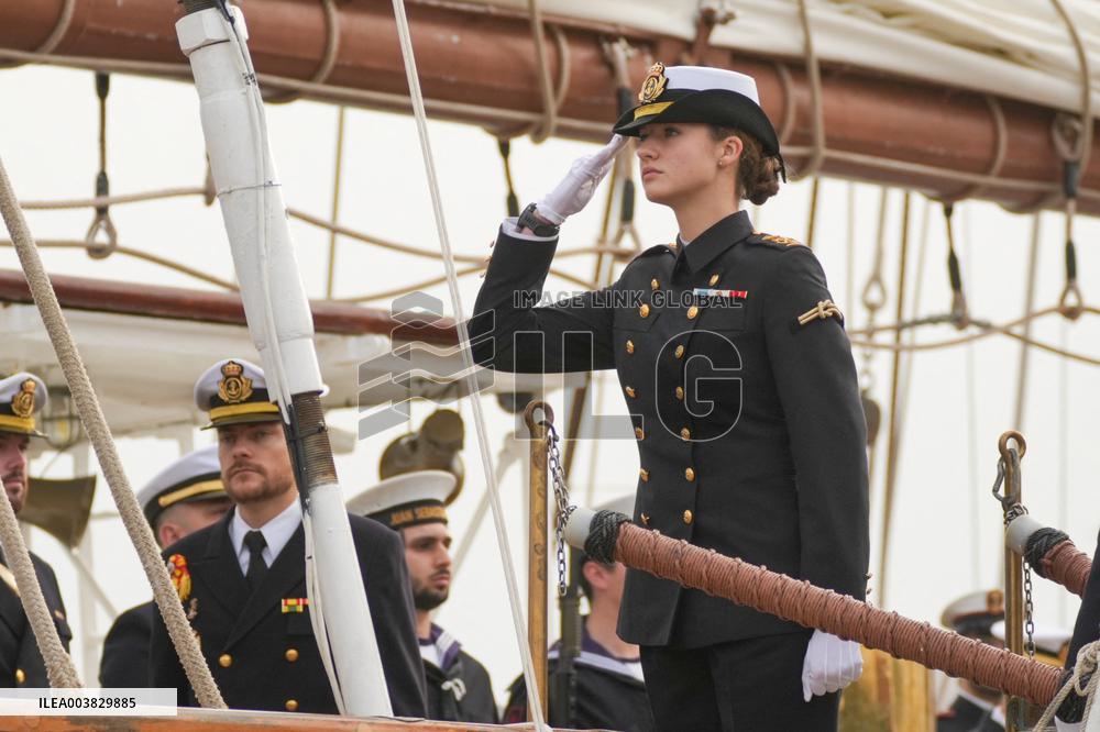 Princess Leonor before departure on the Juan Sebastián Elcano - Cadiz